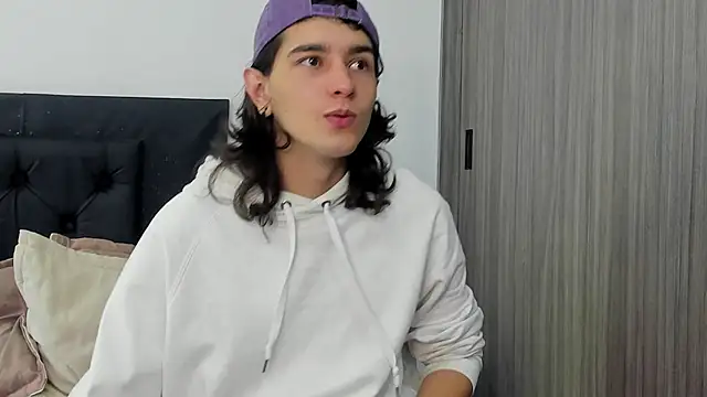 Snapshot of alex_connorr chatting on 8, 1, 2025 alex connorr online show from 8, 1, 2025