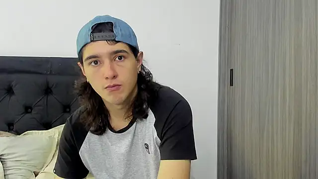 Snapshot of alex_connorr chatting on 13, 1, 2025 alex connorr online show from 13, 1, 2025