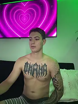aliensexy online show from 7, 8, 2026