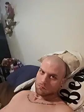 GeneralXMillyX online show from 3, 1, 2025