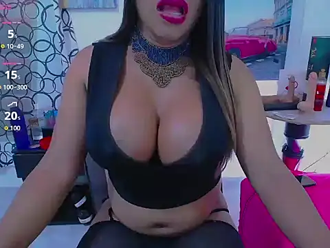 AntonetteBigCock online show from 8, 11, 2025