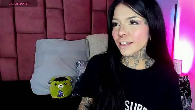 NinaInk online show from 20, 2, 2025