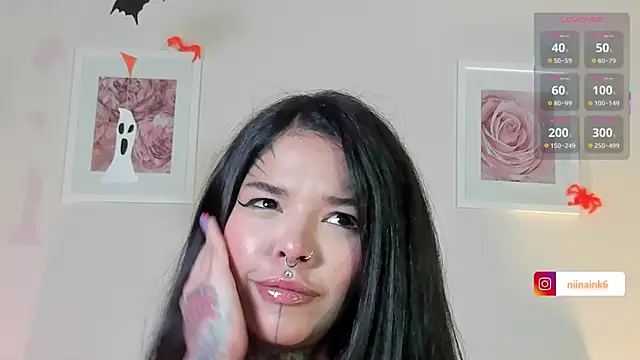 NinaInk online show from 21, 10, 2025