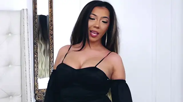 Snapshot of KiaraDevlynn chatting on 22, 1, 2025 KiaraDevlynn online show from 22, 1, 2025