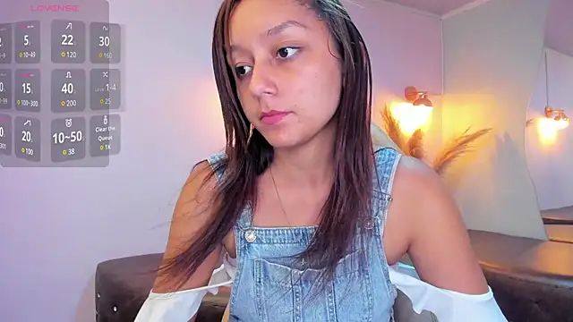 Snapshot of katy_sweet19 chatting on 25, 1, 2025 katy sweet19 online show from 25, 1, 2025