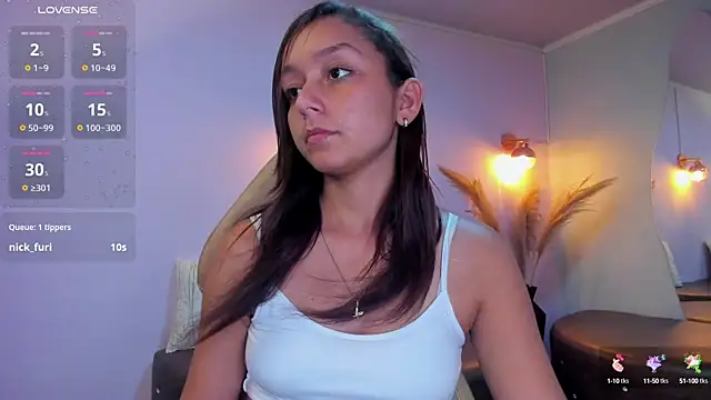 Snapshot of katy_sweet19 chatting on 3, 2, 2025 katy sweet19 online show from 3, 2, 2025