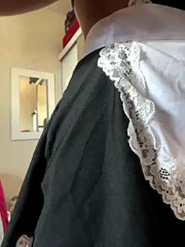 Indiazinhax online show from 2, 11, 2025