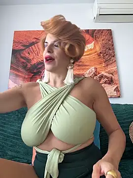 Selvaggia official83 online show from 3, 3, 2026