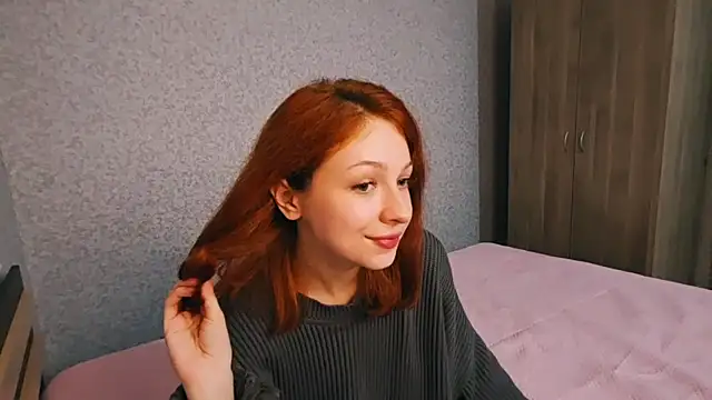 Snapshot of Only___Yours chatting on 21, 10, 2025 Only Yours online show from 21, 10, 2025