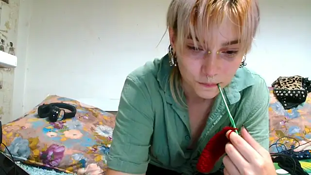 Snapshot of Sophie_Bell chatting on 25, 6, 2026 Sophie Bell online show from 25, 6, 2026