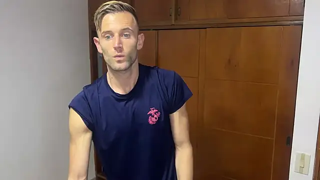 aquilesmade online show from 12, 12, 2024