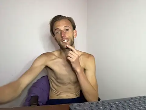 aquilesmade online show from 28, 10, 2025