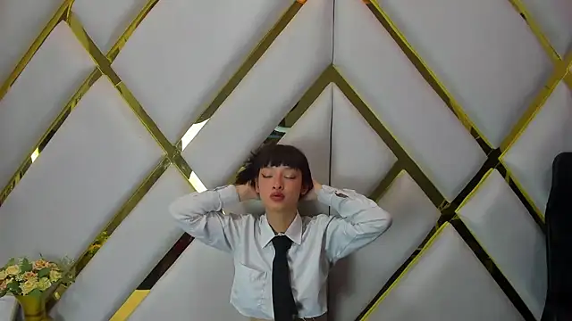 Aurora 18 online show from 20, 12, 2024