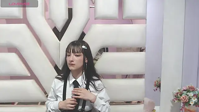 Aurora 18 online show from 27, 2, 2025