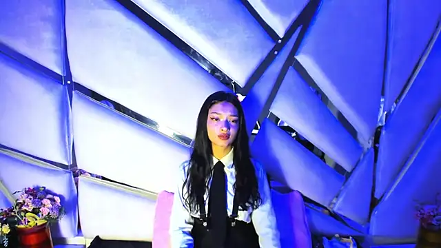 Aurora 18 online show from 30, 10, 2025