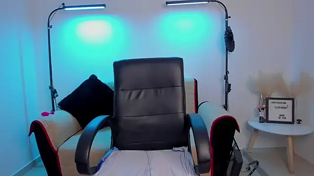 Snapshot of cloy_baby__ chatting on 23, 2, 2025 cloy baby   online show from 23, 2, 2025