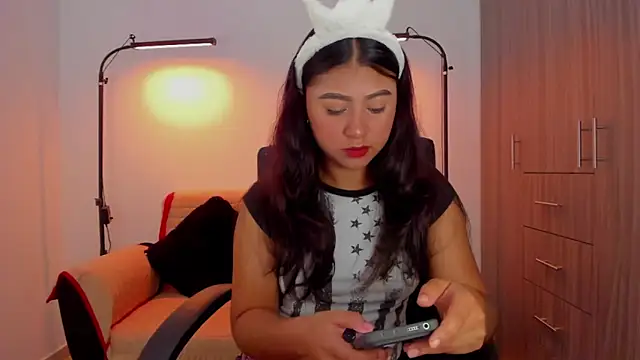 cloy baby   online show from 14, 1, 2026