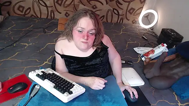 MiniNatalie online show from 9, 3, 2025