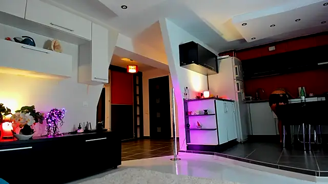 MissSmiley26 online show from 12, 9, 2025