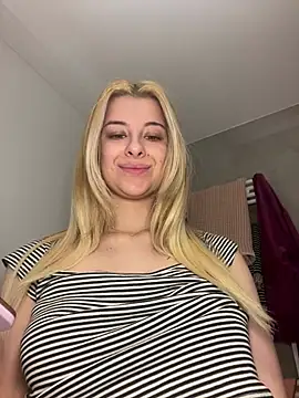 Mia-Minou online show from 16, 3, 2025