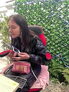 Isabella 21x online show from 18, 1, 2025