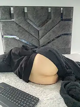 Isabella 21x online show from 28, 6, 2026