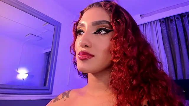 Snapshot of hallsredd chatting on 7, 12, 2024 hallsredd online show from 7, 12, 2024