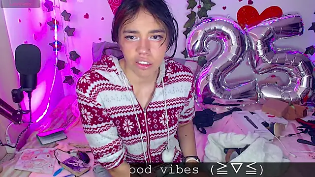 sophie north online show from 20, 2, 2025