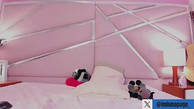 Lunapage online show from 7, 2, 2025