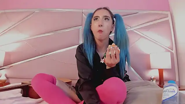 Lunapage online show from 18, 3, 2025