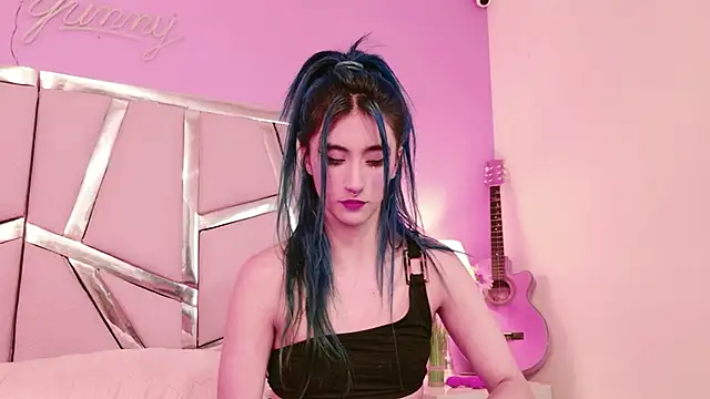 Lunapage online show from 2, 10, 2025