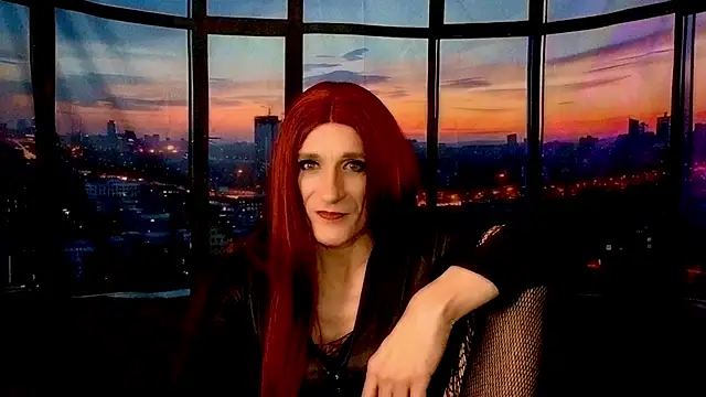 Snapshot of LuvNuk chatting on 5, 3, 2025 LuvNuk online show from 5, 3, 2025