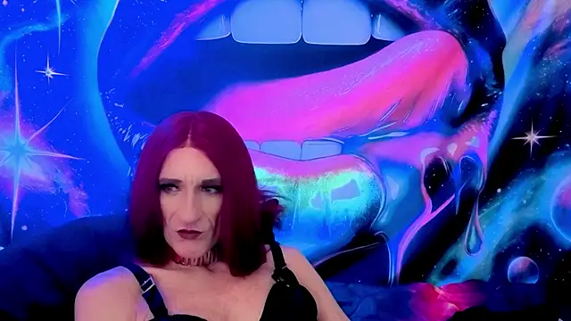 Snapshot of LuvNuk chatting on 22, 11, 2025 LuvNuk online show from 22, 11, 2025