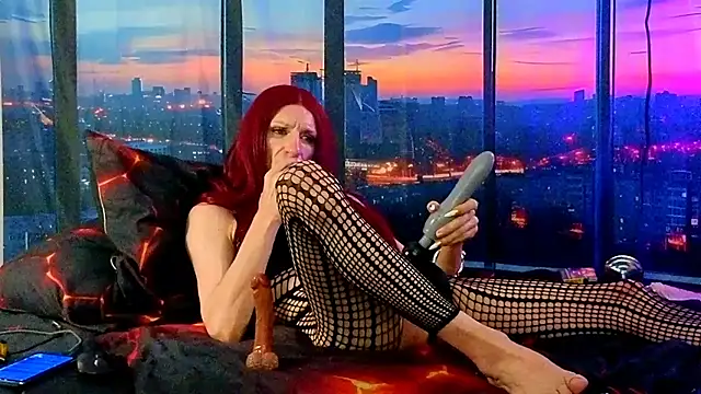 LuvNuk online show from 26, 6, 2026