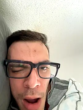 Snapshot of sperakevin98 chatting on 5, 11, 2025 sperakevin98 online show from 5, 11, 2025