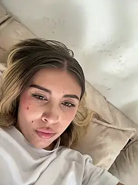 charlotte  grey online show from 28, 6, 2026
