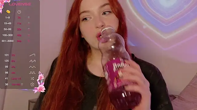 cinnabon girls online show from 9, 3, 2025