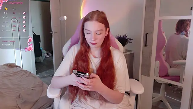 cinnabon girls online show from 19, 10, 2025