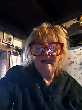 Snapshot of eva2023sexy chatting on 4, 2, 2025 eva2023sexy online show from 4, 2, 2025