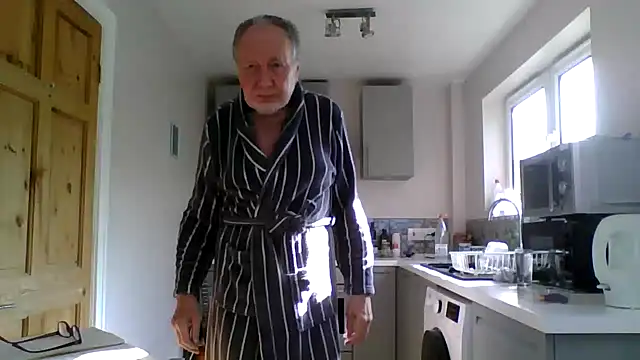 jimmybenido online show from 1, 8, 2026