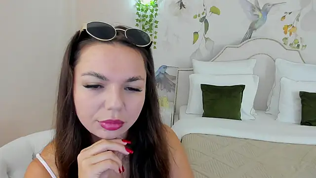 CamillaLarson online show from 9, 8, 2026