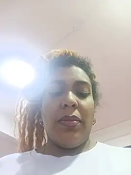ELLA KELLY online show from 3, 7, 2026