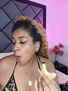 ELLA KELLY online show from 28, 7, 2026