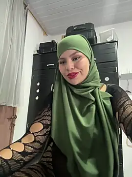 lalilamassu1 online show from 5, 3, 2025