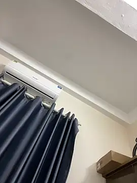 Louis Baby online show from 25, 2, 2025