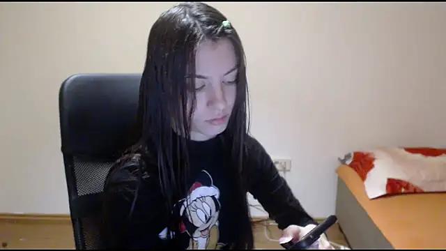 Snapshot of CuteJollie4U chatting on 14, 12, 2024 CuteJollie4U online show from 14, 12, 2024