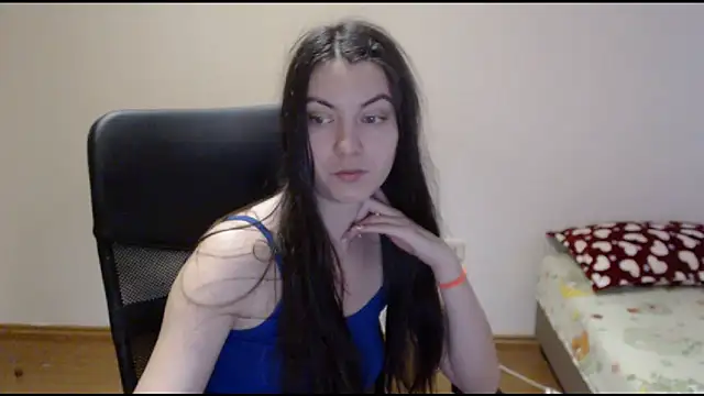 Snapshot of CuteJollie4U chatting on 1, 1, 2025 CuteJollie4U online show from 1, 1, 2025