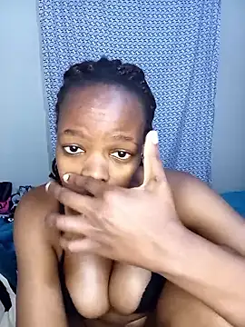 Snapshot of Sweatie_babies chatting on 9, 1, 2026 Sweatie babies online show from 9, 1, 2026