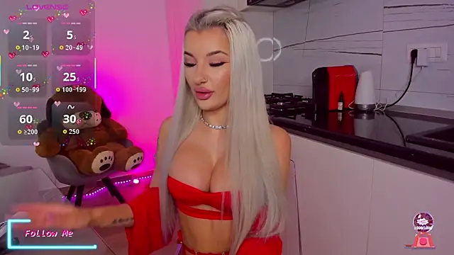 Snapshot of CelyneMay chatting on 19, 1, 2026 CelyneMay online show from 19, 1, 2026