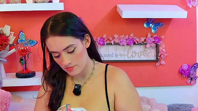 Snapshot of ChloeRem chatting on 2, 8, 2026 ChloeRem online show from 2, 8, 2026